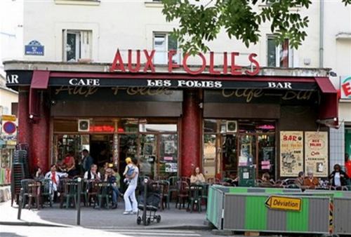 Aux Folies Aux Folies