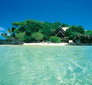 Bai cat hoang vang o Fiji
