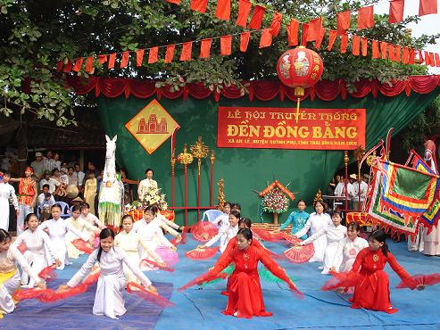 Lễ hội đền Đồng Bằng le hoi den dong bang