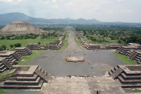 Quần thể Teotihuacan quan the teotihuacan