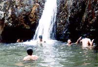 suoi_hoa_lan