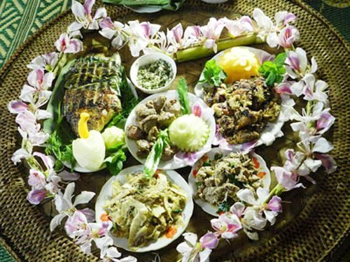 Món ăn núi rừng Tây Bắc làm hài lòng khách du lịch du lich tay bac tham du le hoi tet rung