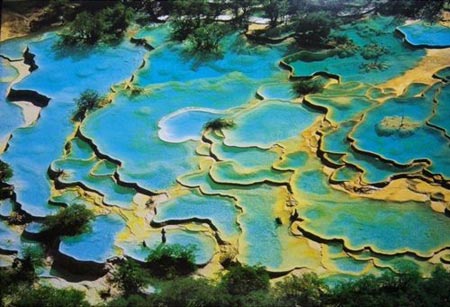 Với những hồ nước xanh ngắt voi nhung ho nuoc xanh ngat