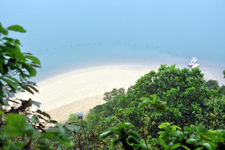 kham pha bai tam ti top o vinh ha long