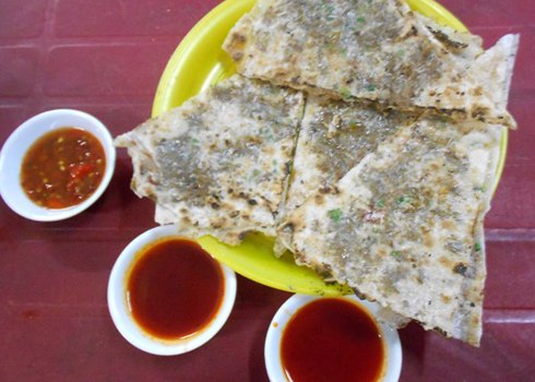 Bánh kẹp patê hap dan ngon mieng voi mon banh kep da nang