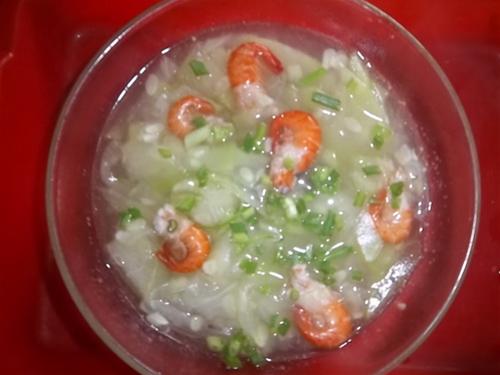 Canh tép nghệ tep nghe nau canh voi cac loai rau qua rat ngon va ngot nuoc
