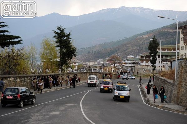 Đường phố Bhutan duong pho rat trat tu