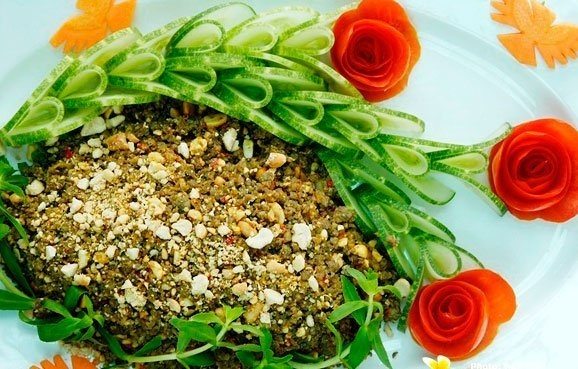 Món gỏi dông mon goi lam tu dong cat duoc khach du lich yeu thich