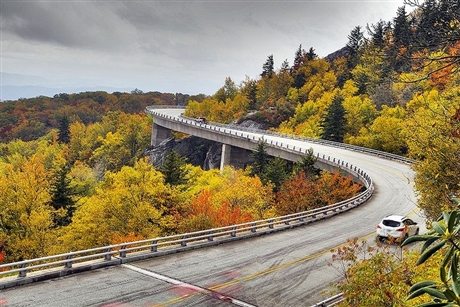 Vẻ đẹp cầu Linn Cove Viaduct ve dep cau linn cove viaduct