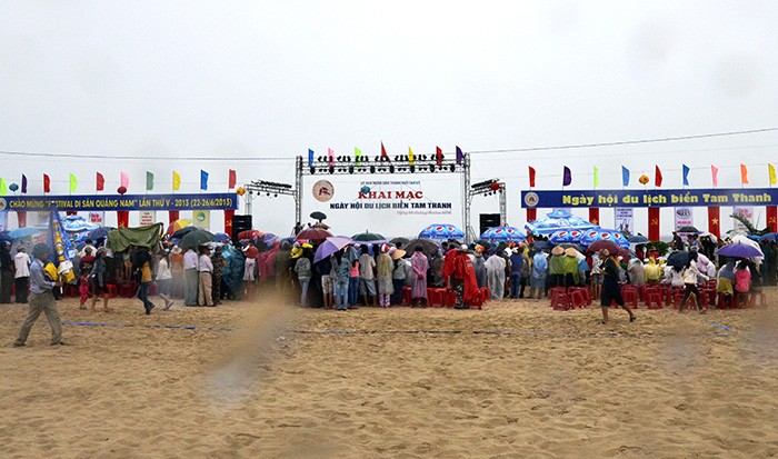 Du lịch biển Tam Thanh du lich bien Tam Thanh