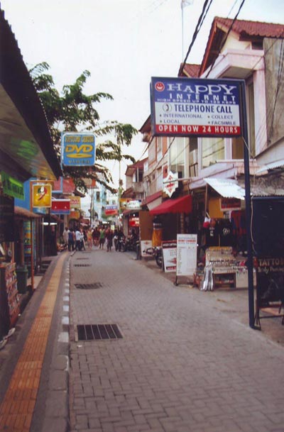 Đường phố ở Bali duong pho o Bali