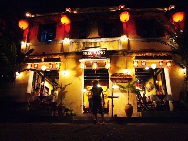 net dat trung cua dem pho co