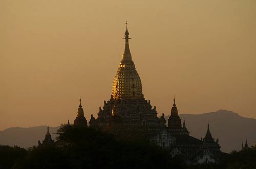 Tham quan chùa Ananda tham quan chua Ananda