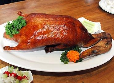 Vịt quay cầu Dứa Vit quay cau Dua