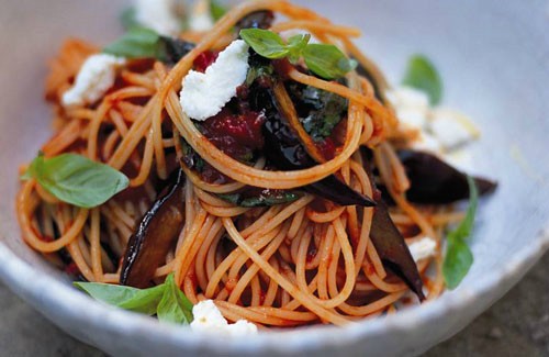 Mon an hap dan Pasta alla Norma