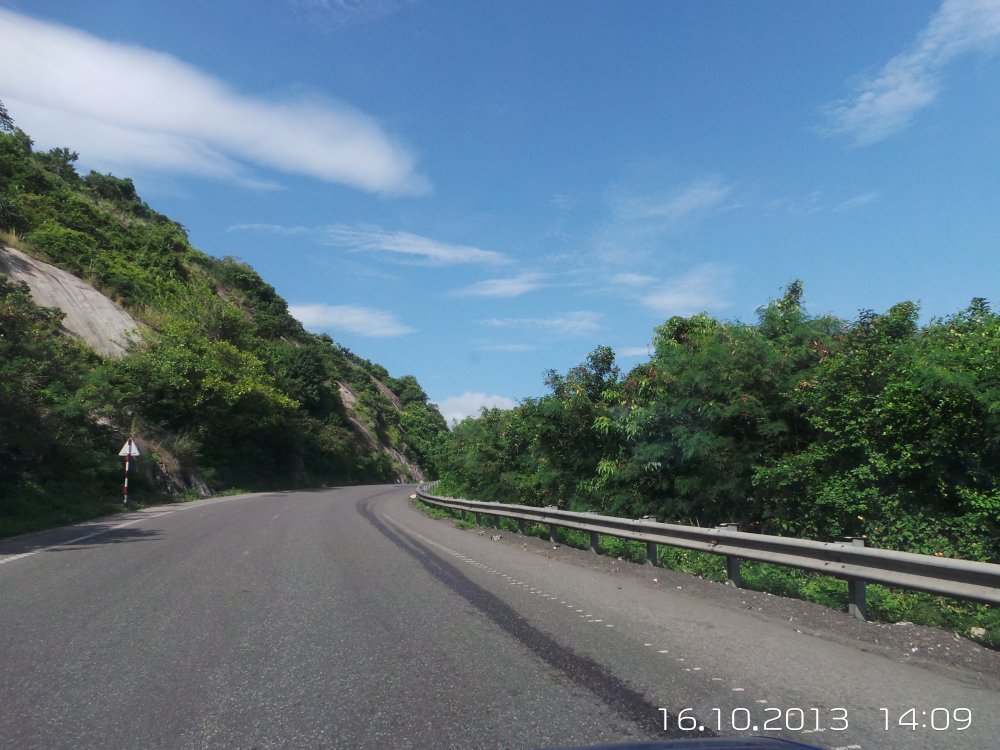 Cảnh đẹp trên đường Thiên Lý 8 Canh dep tren duong Thien Ly 8