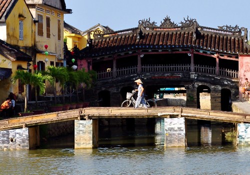 Pho co Hoi An hut du khach