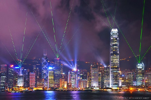 Bản giao hưởng ánh sáng ở Hồng Kông Ban giao huong anh sang o Hong Kong