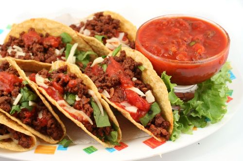 Bánh Tacos nổi tiếng Banh Tacos noi tieng