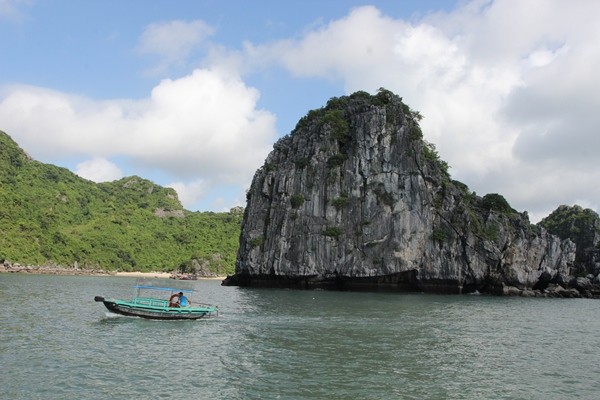 Khám phá hang động Kham pha hang dong