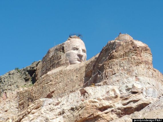 Đài tưởng niệm Crazy Horse Dai tuong niem Crazy Horse