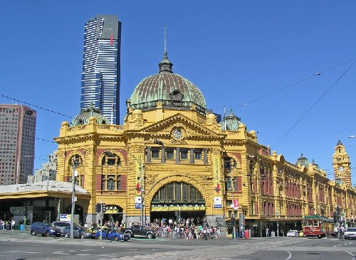 Du lich nha ga Flinders o Melbourne