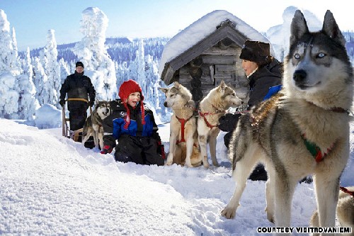 Nhung chu cho keo xe o Lapland