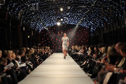 Tuan le thoi trang iD Dunedin Fashion Week
