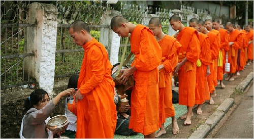 Thu hút khách du lịch đến Luang Prabang Thu hut khach du lich den Luang Prabang
