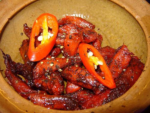 Cá bống kho với mỡ heo Ca bong kho voi mo heo - Du lịch Cù Lao