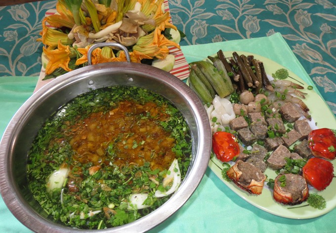 Lẩu riêu cua đồng miền Tây Lau rieu cua dong mien Tay