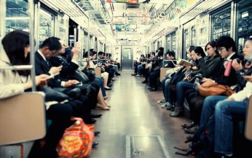 Giữ trật tự ở nơi công cộng Giu trat tu o noi cong cong