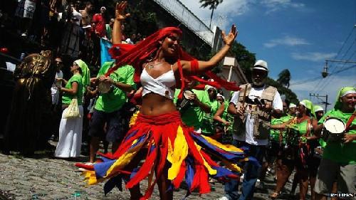 Không khí lễ hội Rio Carnival tràn ngập Khong khi le hoi Rio Carnival tran ngap - Du lịch Nam Phuong