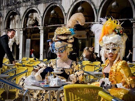 Lễ hội Carnival ở Venice Du lịch Le hoi Carnival o Venice