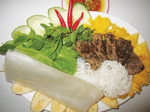 Bò nướng ngói Mỹ Xuyên Bo nuong ngoi My Xuyen