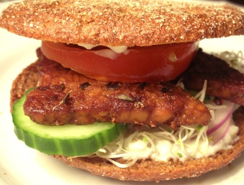 Mon banh Tempeh