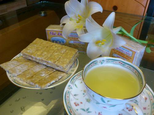 Thưởng thức chè lam cùng trà xanh Thuong thuc che lam cung tra xanh