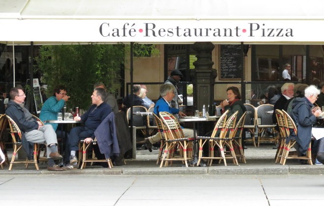 Cac quan cafe o Paris