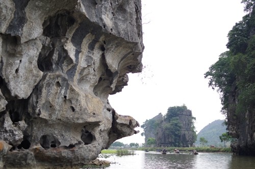 Vach da giong mom dai bang o Tam Coc