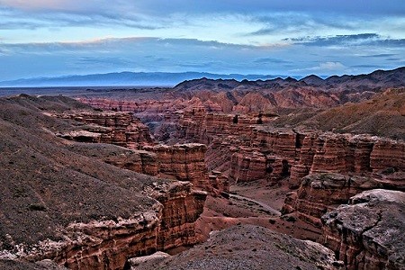 Kham pha Kazakhstan