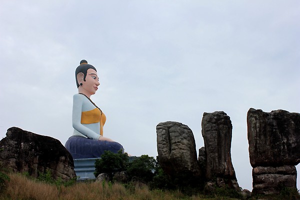 tuong-BaMaotren-Bokor-6282-1416302703
