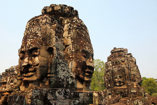bayon-2-7253-1404286516