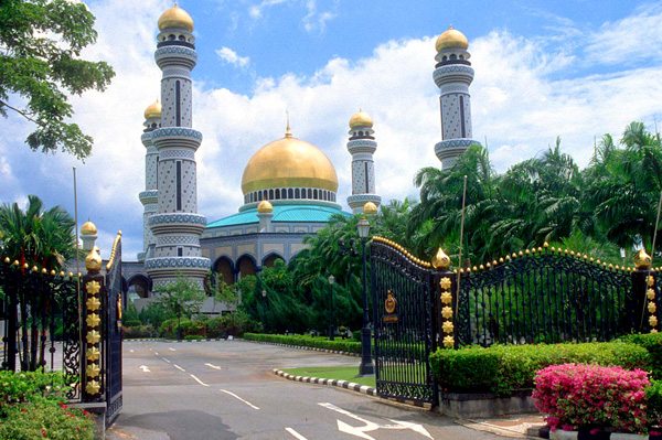 Kết quả hình ảnh cho Hoàng cung Istana Nurul Iman: